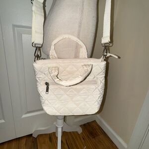 Rae Dunn quilted mini shopper crossbody bag. Adjustable strap. Cream color GUC